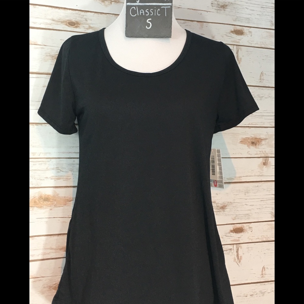 Classic Tee by LuLaRoe